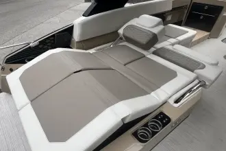 Thumbnail von Harris Crowne 250