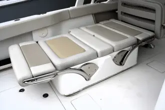 Thumbnail von Boston Whaler 320 Vantage