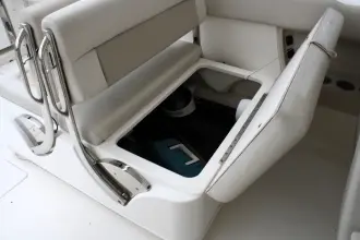 Thumbnail von Boston Whaler 320 Vantage