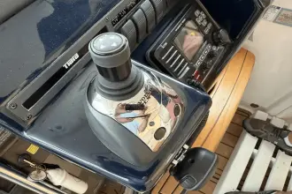 Thumbnail von Tiara Yachts 3500 Sovran