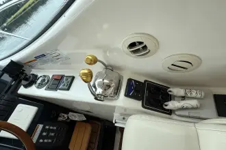 Thumbnail von Tiara Yachts 3500 Sovran
