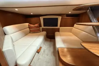 Thumbnail von Tiara Yachts 3500 Sovran