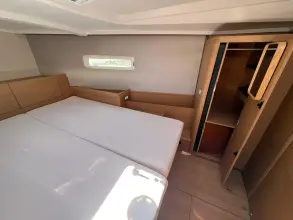 Thumbnail von Jeanneau Sun Odyssey 410