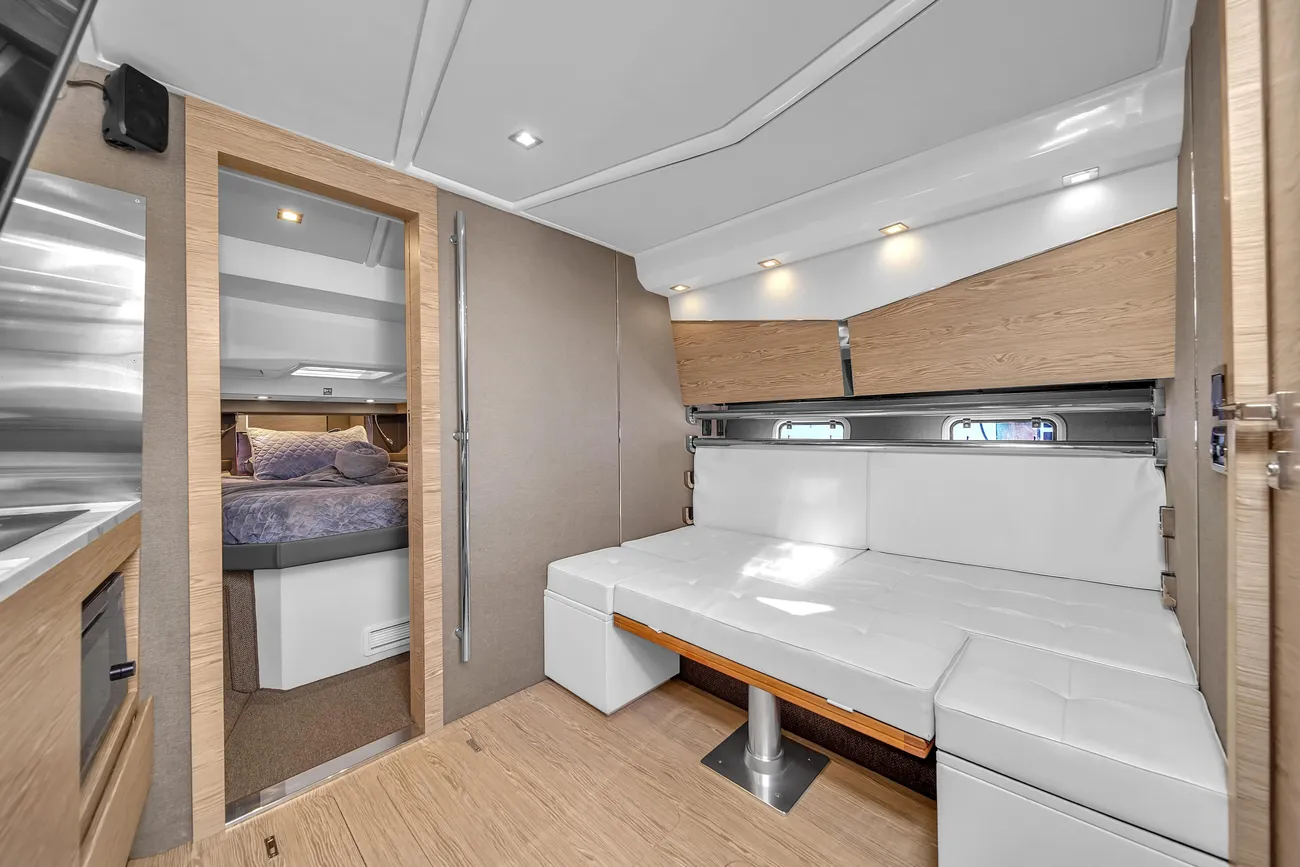 Thumbnail von Azimut 40 FLYBRIDGE