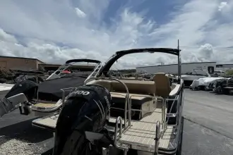 Thumbnail von Harris Crowne 250