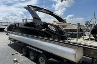 Thumbnail von Harris Crowne 250