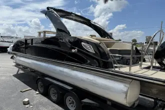Thumbnail von Harris Crowne 250