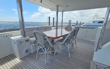 Thumbnail von Outer Reef Yachts 700 Motoryacht UNBRIDLED