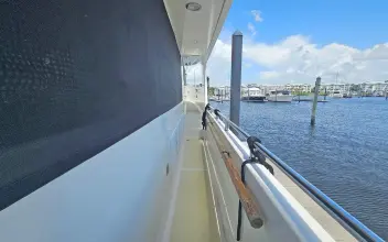 Thumbnail von Outer Reef Yachts 700 Motoryacht UNBRIDLED