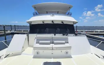 Thumbnail von Outer Reef Yachts 700 Motoryacht UNBRIDLED