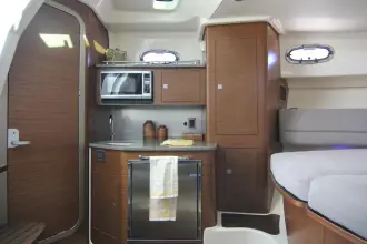 Thumbnail von Boston Whaler 345 Conquest