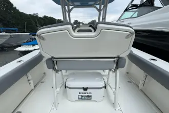 Thumbnail von Boston Whaler 230 Outrage