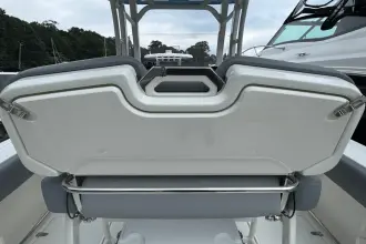 Thumbnail von Boston Whaler 230 Outrage