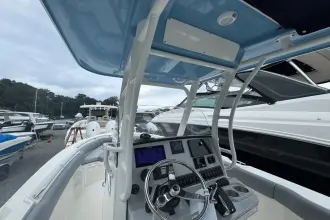 Thumbnail von Boston Whaler 230 Outrage