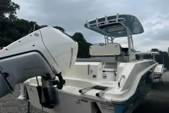 Thumbnail von Boston Whaler 230 Outrage