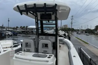 Thumbnail von Boston Whaler 280 Outrage