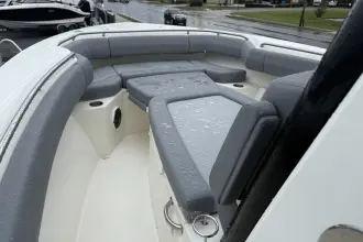 Thumbnail von Boston Whaler 280 Outrage