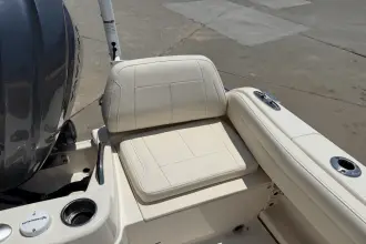 Thumbnail von Grady White Adventure 218