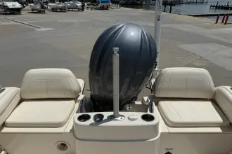 Thumbnail von Grady White Adventure 218