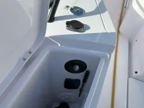 Thumbnail von Axopar 37 XC Cross Cabin Stock 20