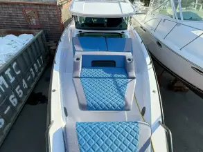 Thumbnail von Axopar 37 XC Cross Cabin Stock 20