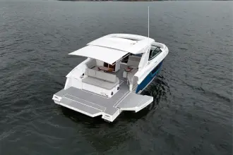 Thumbnail von Cruisers Yachts 38 GLS