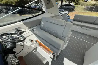Thumbnail von Cruisers Yachts 38 GLS
