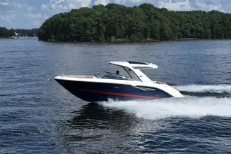 Thumbnail von Sea Ray SLX 310