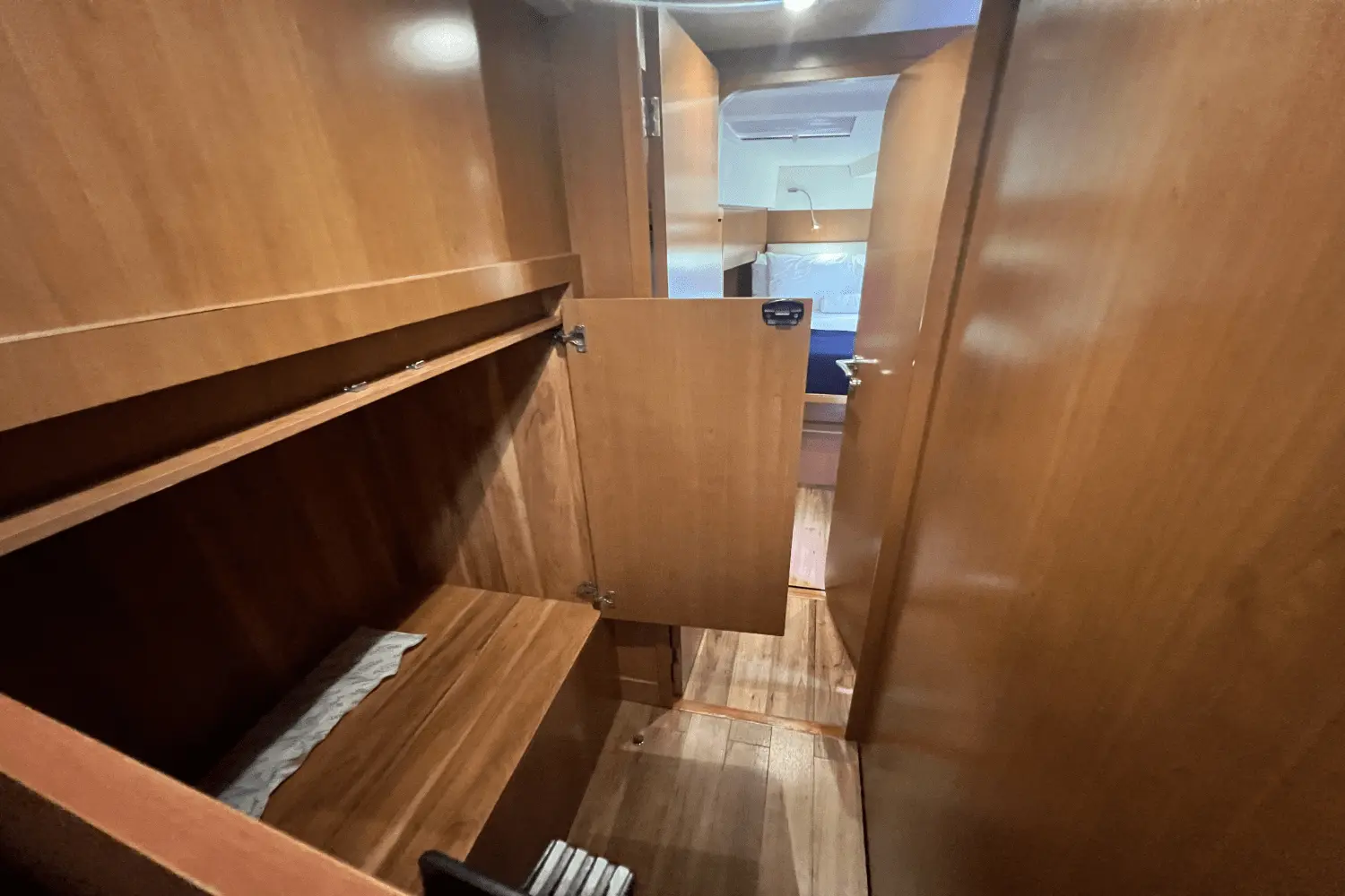 Thumbnail von Aquila 48