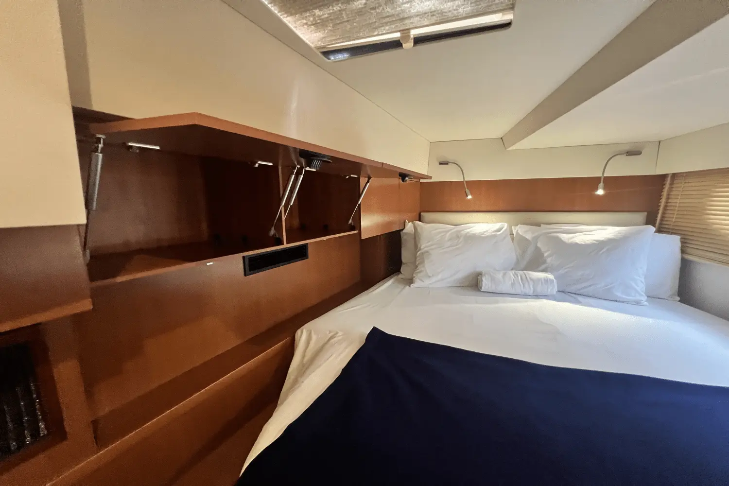 Thumbnail von Aquila 48