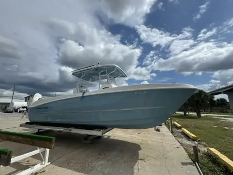 Twin Vee 28 GF