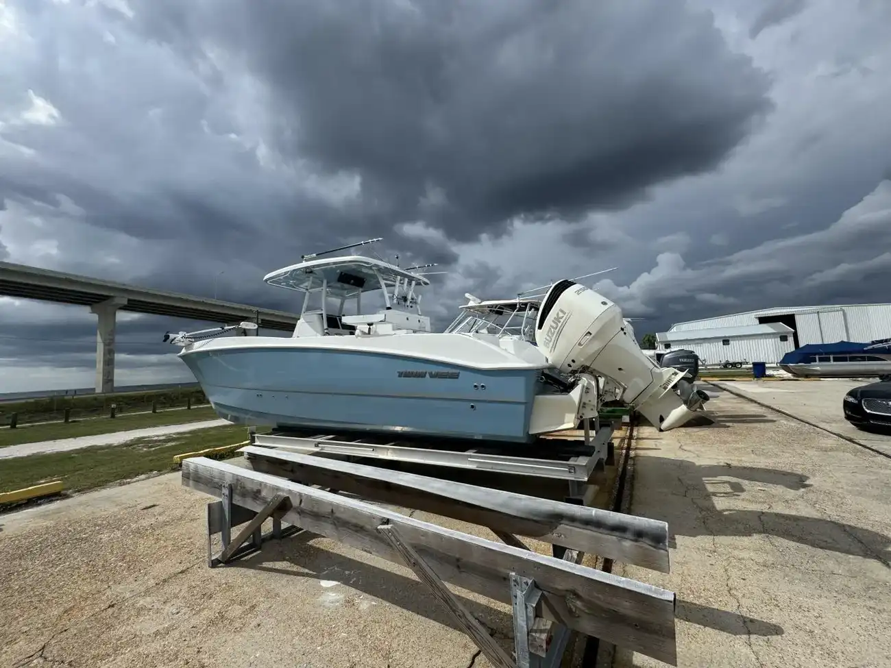 Thumbnail von Twin Vee 28 GF