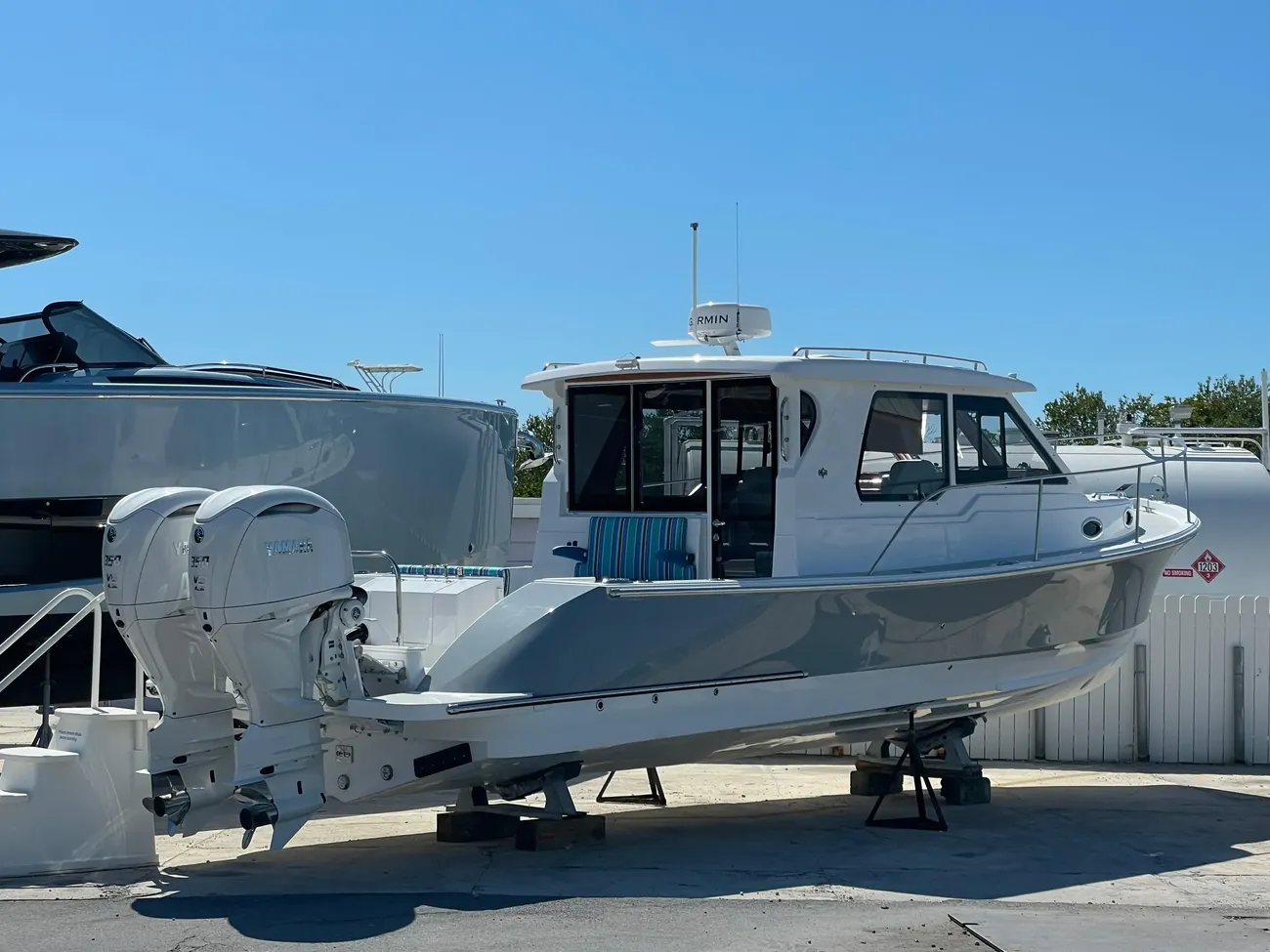 Thumbnail von True North 34 OE Medium Gray