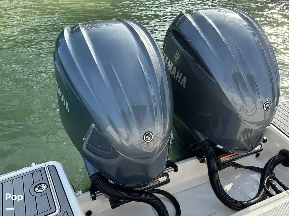 Thumbnail von Robalo 272