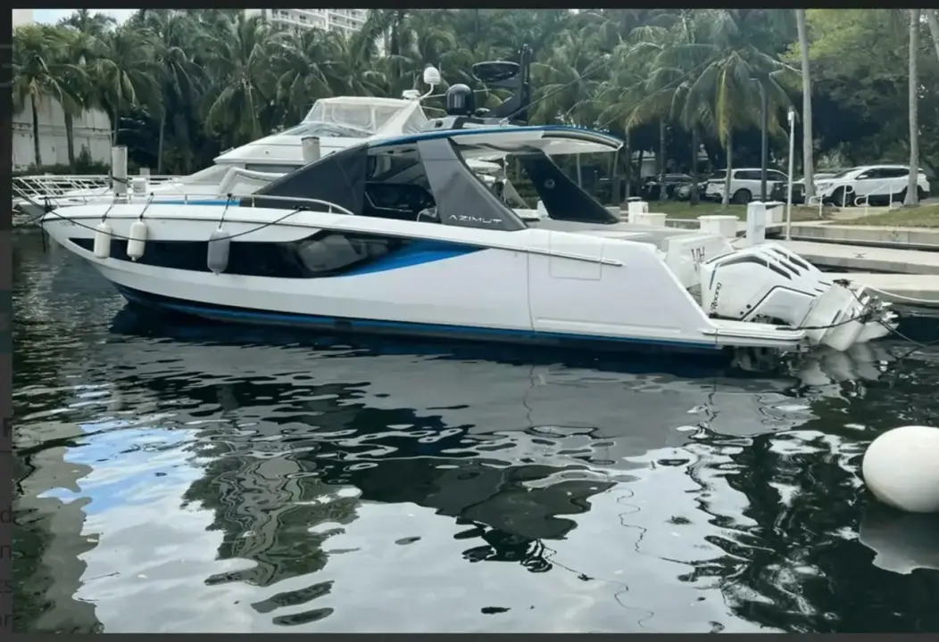 Azimut 42 V&amp;V