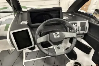 Thumbnail von Malibu Wakesetter 23 LSV