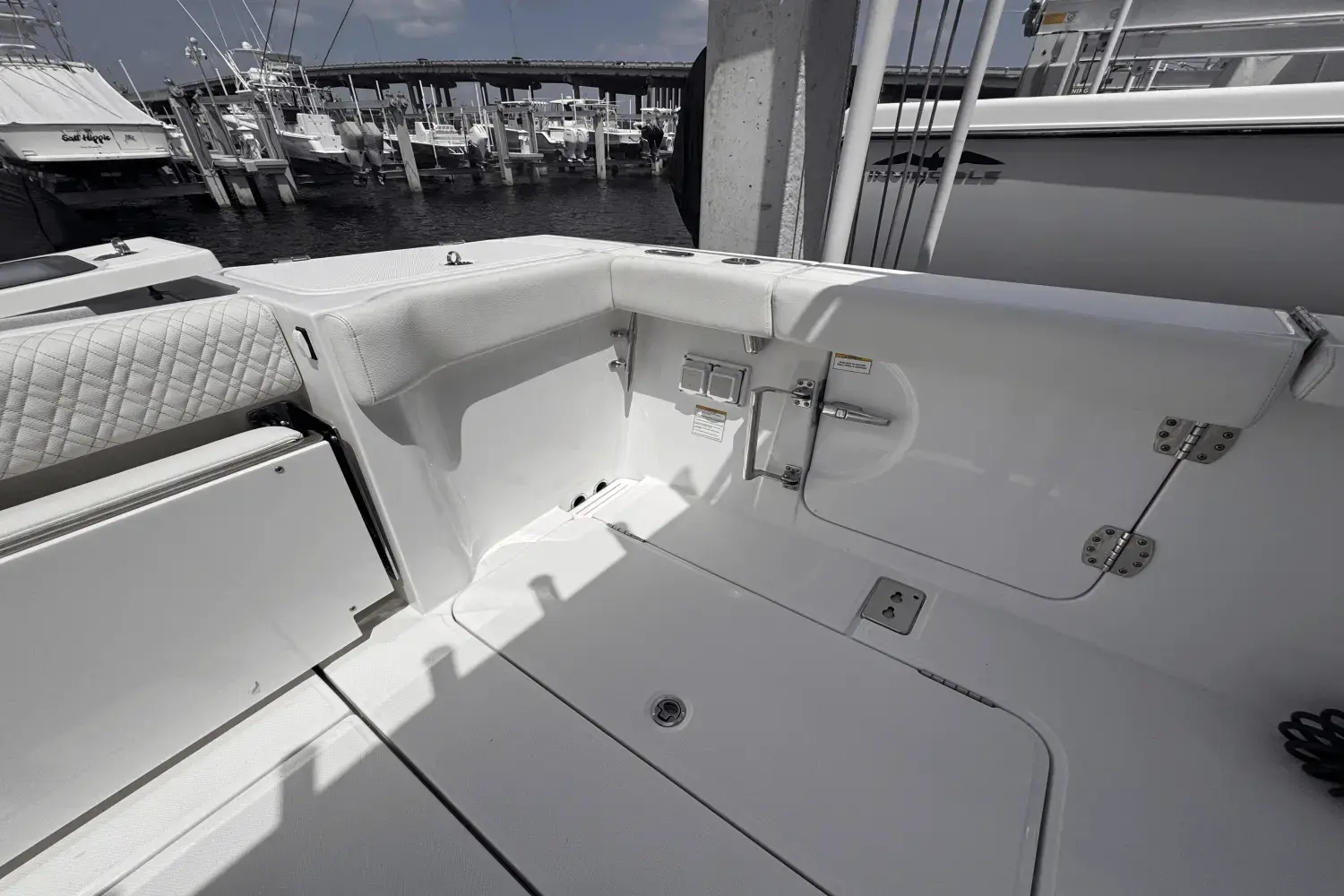 Thumbnail von Bertram 39 CC