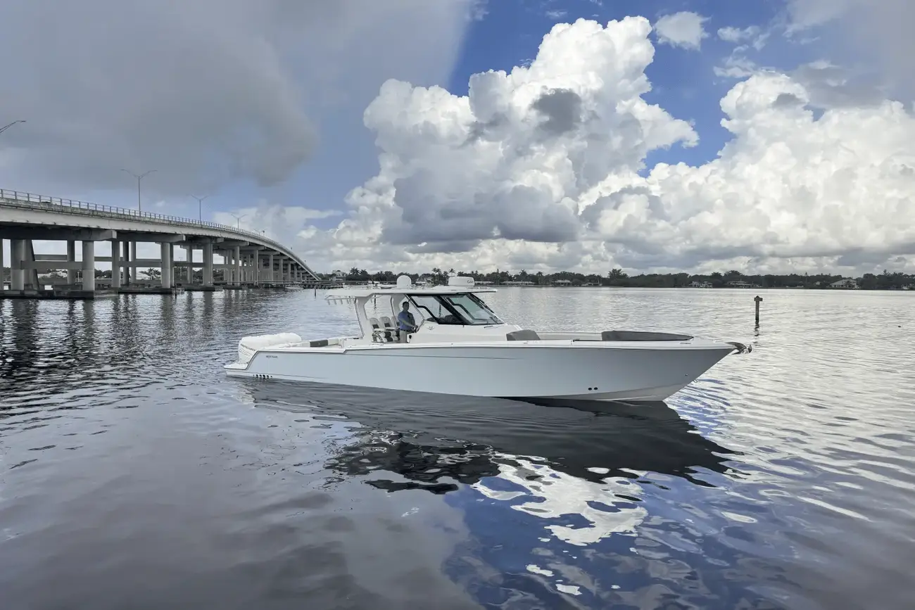 Thumbnail von Bertram 39 CC