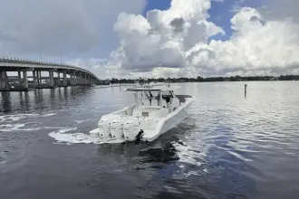 Thumbnail von Bertram 39 CC