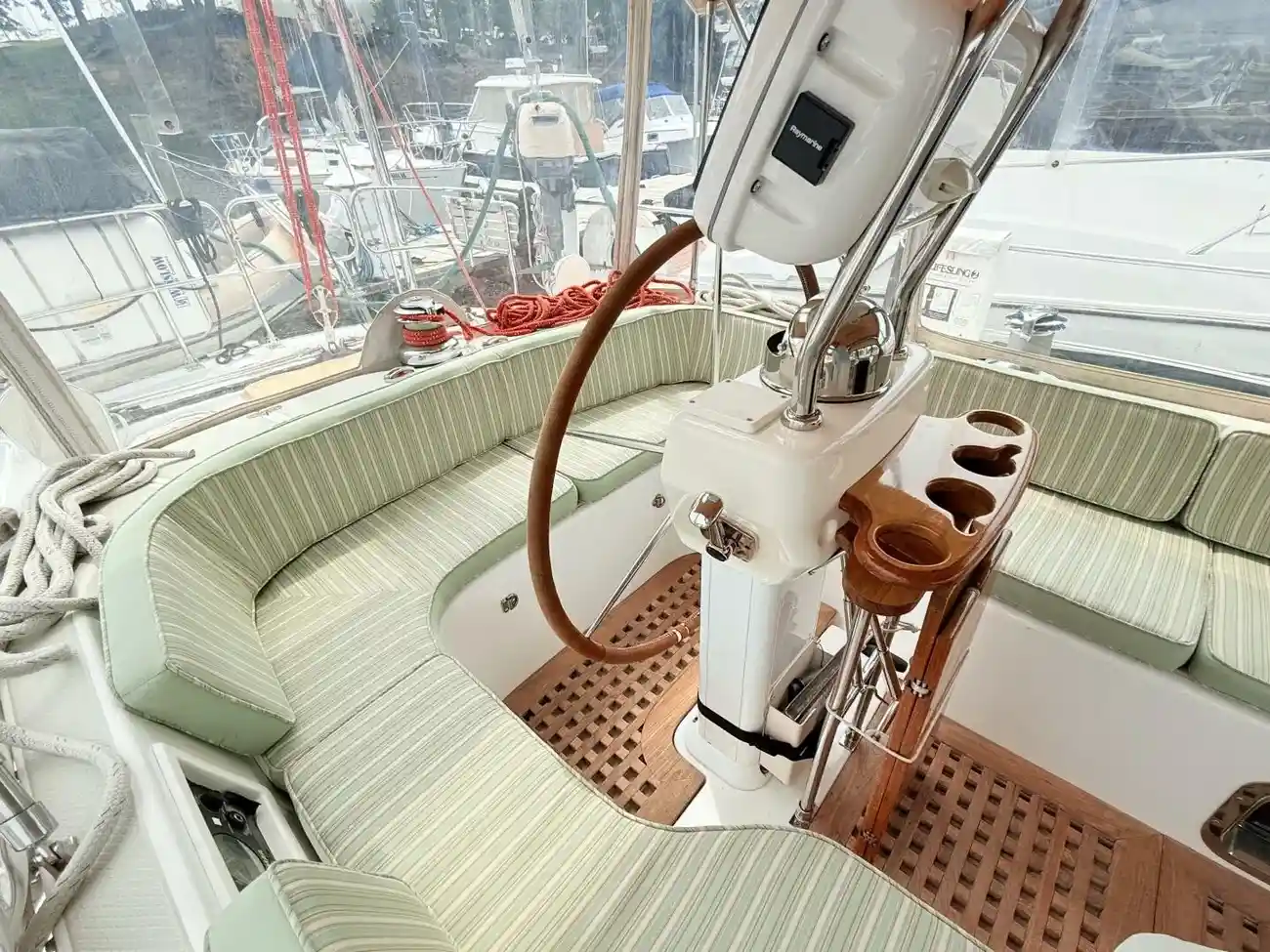 Thumbnail von Hylas H46