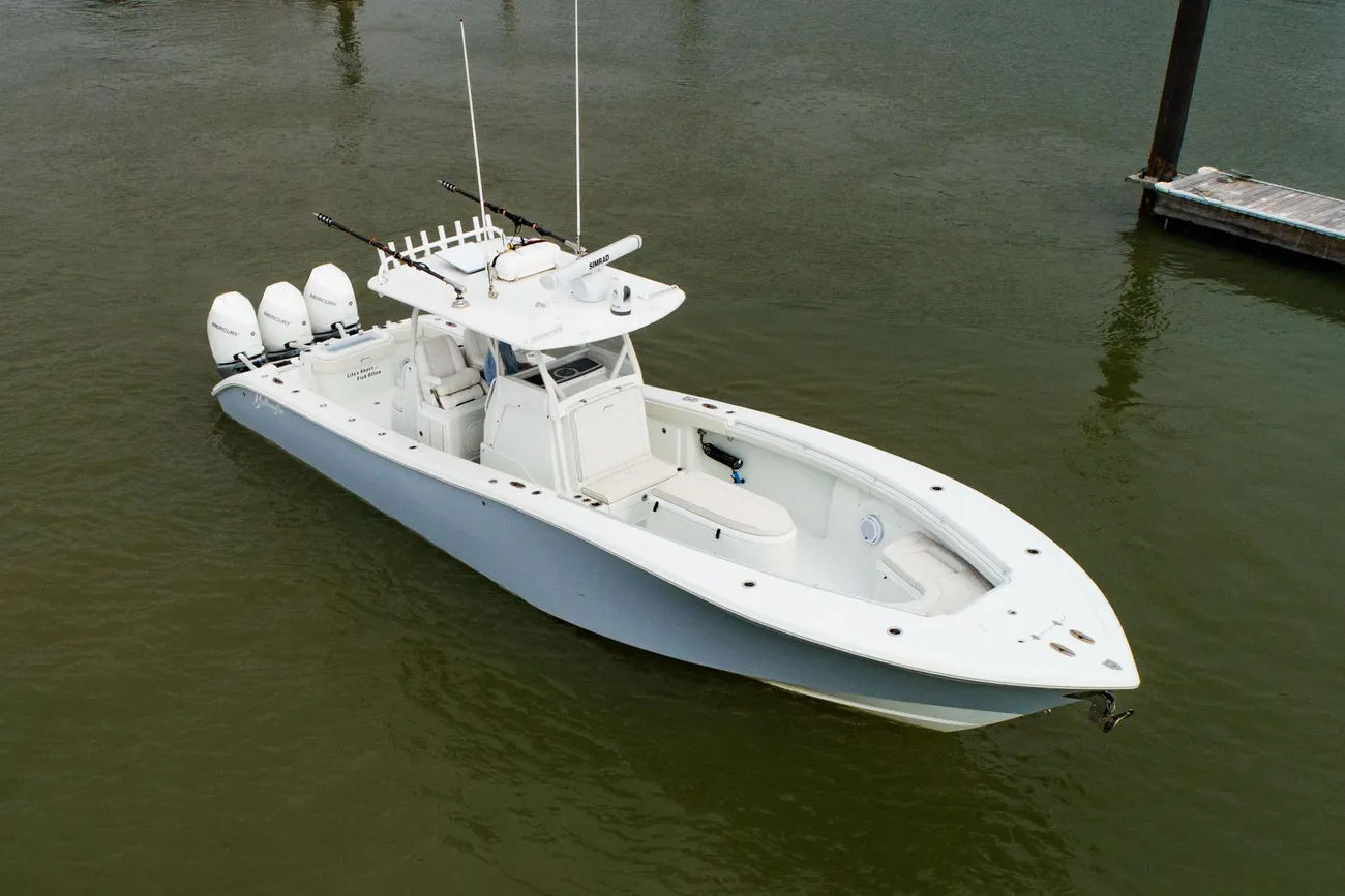 Thumbnail von Yellowfin 36 Offshore