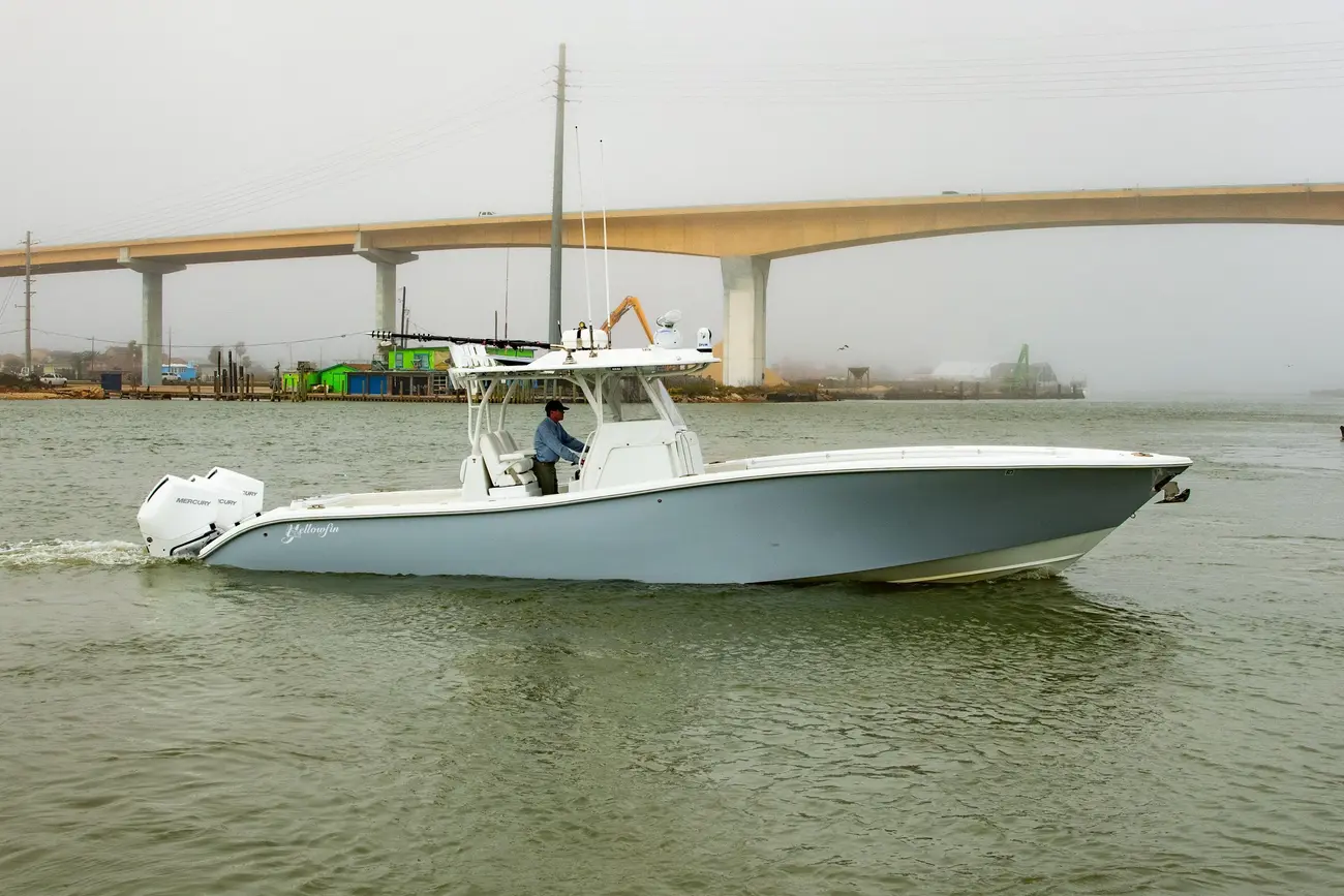 Thumbnail von Yellowfin 36 Offshore