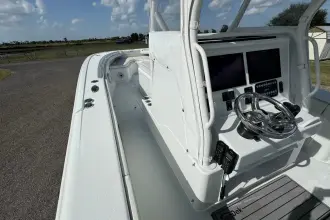 Thumbnail von Yellowfin 36 Offshore