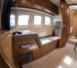 Thumbnail von Cruisers Yachts 45 Cantius