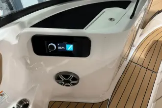 Thumbnail von Sea Ray SDX 230