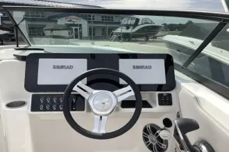 Thumbnail von Sea Ray SDX 250