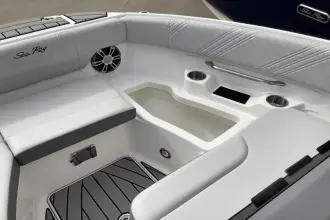 Thumbnail von Sea Ray SDX 250