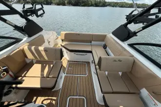 Thumbnail von Sea Ray SDX 230 Surf