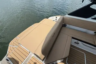 Thumbnail von Sea Ray SDX 230 Surf