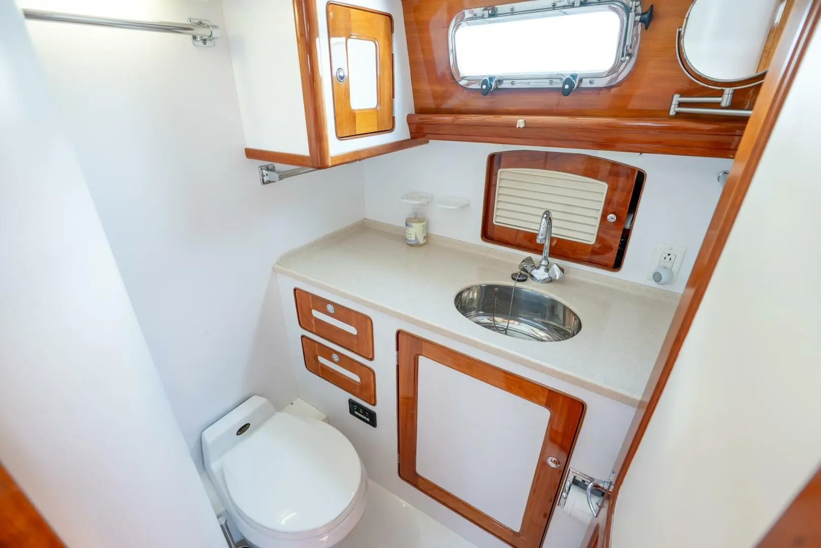 Thumbnail von Little Harbor WhisperJet 44 Odyssey